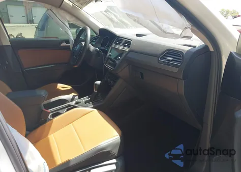 2019 Volkswagen Tiguan 2.0T Se/2.0T Sel/2.0T Sel R-Line/2.0T Sel R-Line Black из США, поврежденный, VIN 3VV2B7AX2KM044512